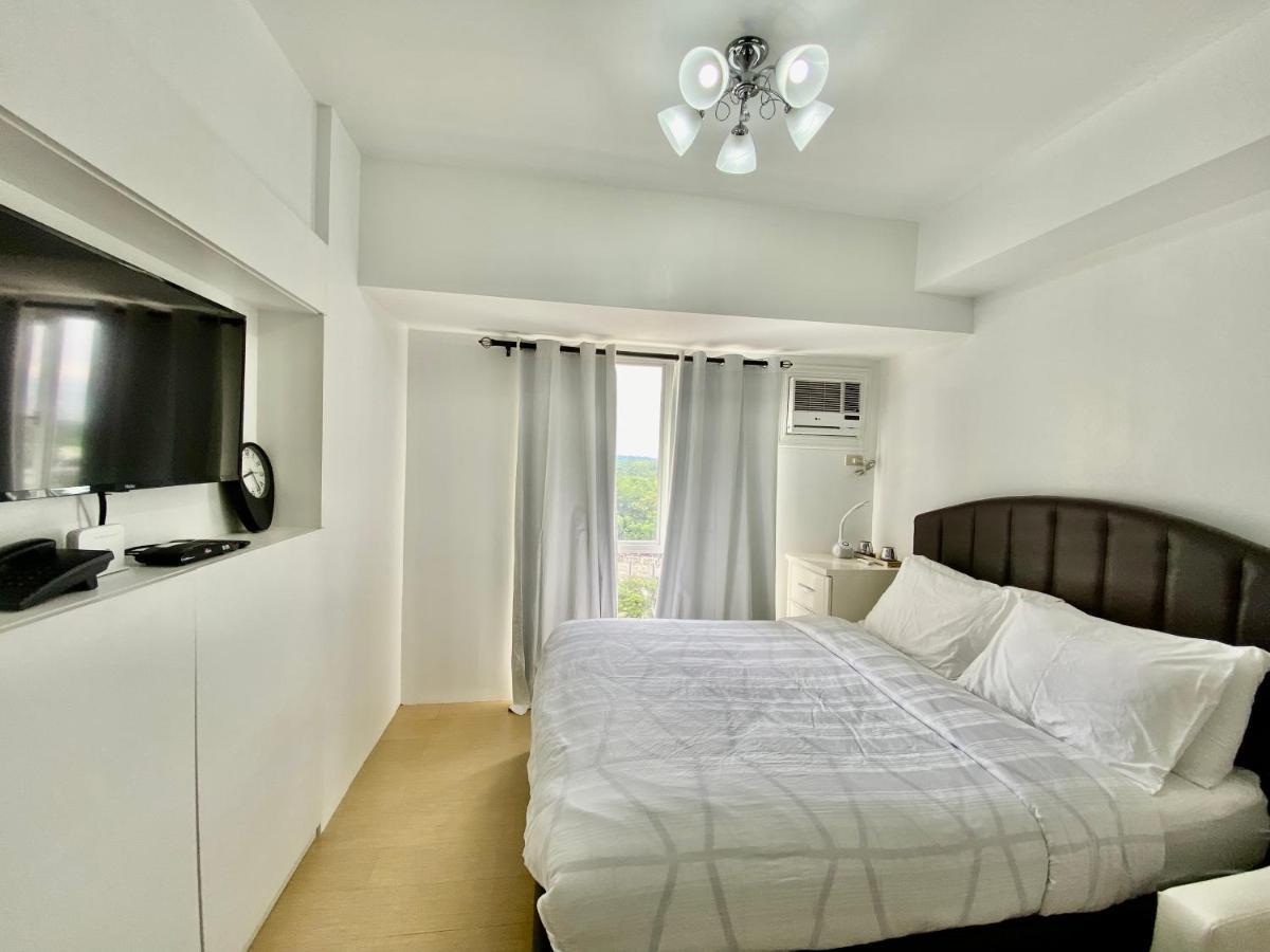 Compact Studio Unit @ Centrio Tower Appartement Cagayan de Oro Buitenkant foto